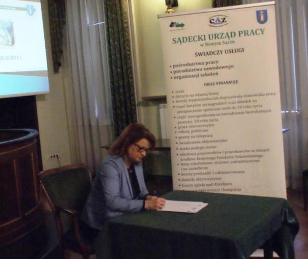 Agata Fołta, Dyrektor Ochotnicze Hufce Pracy - Centrum Edukacji i Pracy Młodzieży w Nowym Sączu