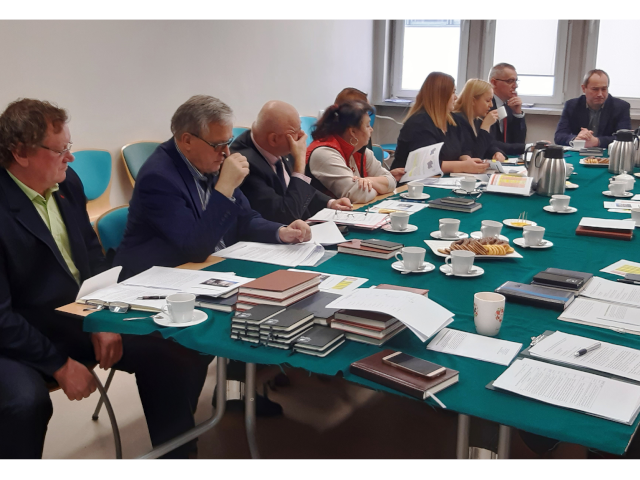 Zdjęcie galerii artykułu: V posiedzenie plenarne Powiatowej Rady Rynku Pracy dla Miasta Nowego Sącza - Posiedzenie Powiatowej Rady Rynku Pracy dla Miasta Nowego Sącza - 640x480 - 2.png